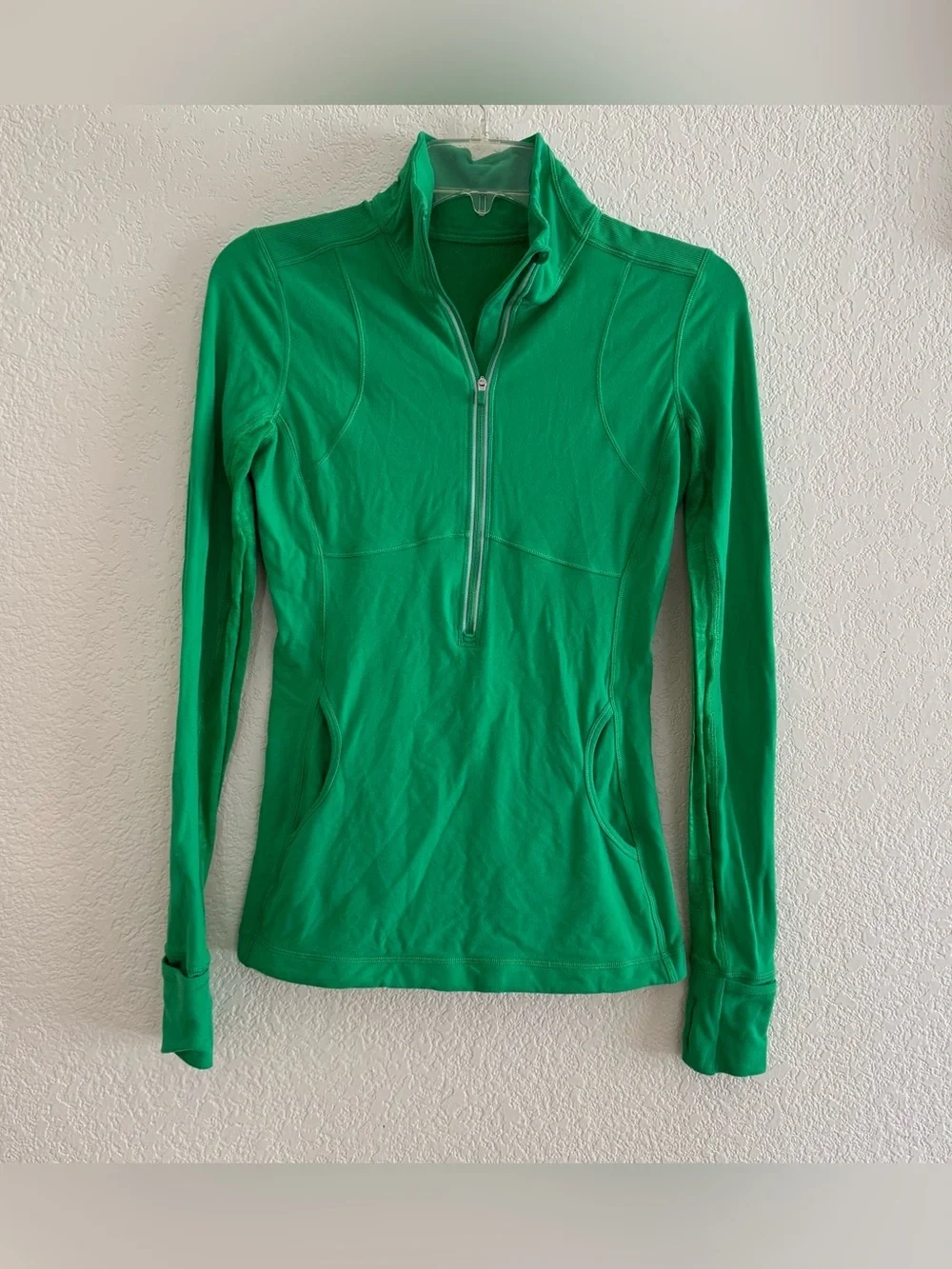 lululemon athletica fitness smooth gym